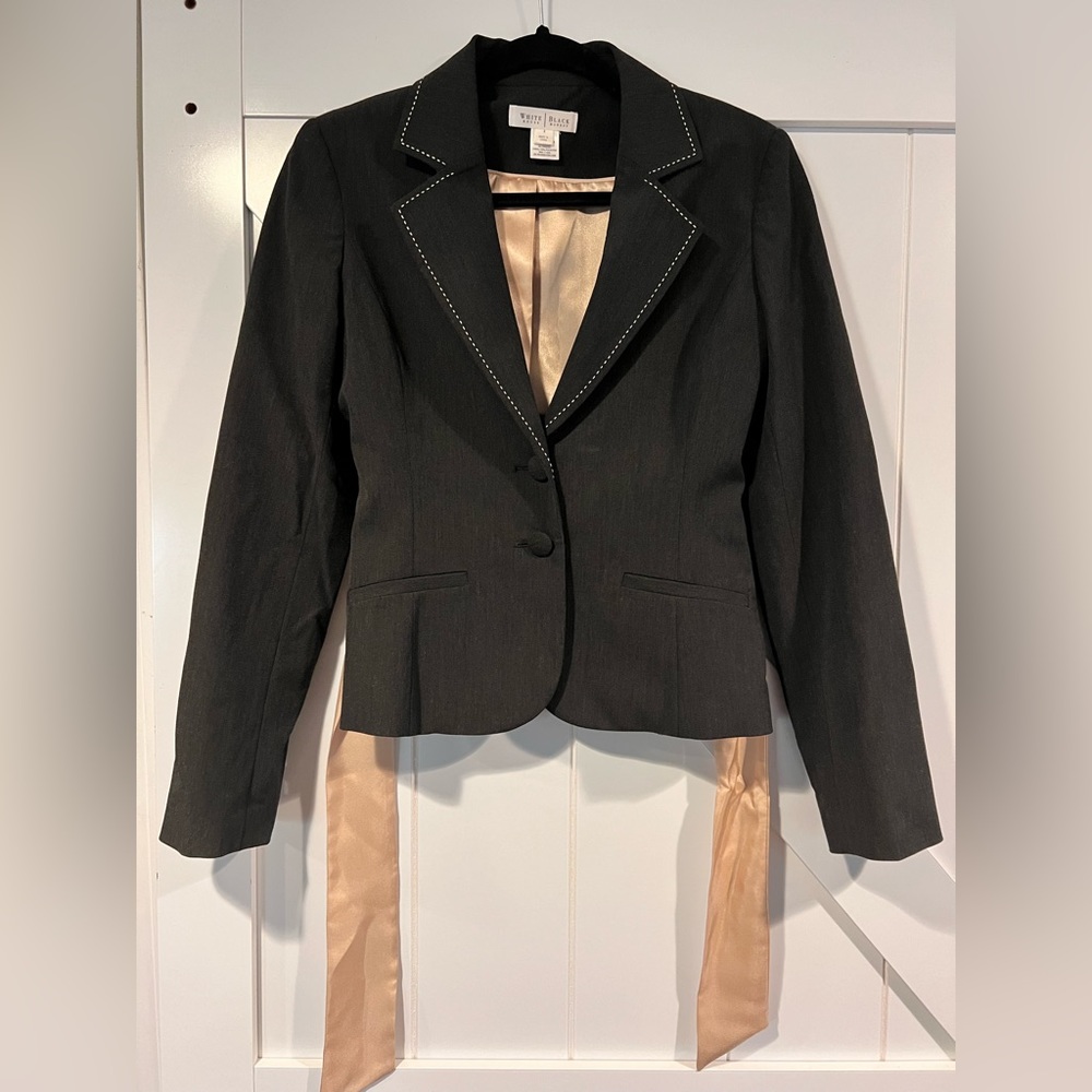 Women’s Blazer White House Black Market Size 4